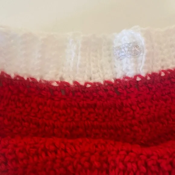 Handmade Red Crochet Shorts with White Trim - Picture 5 of 5